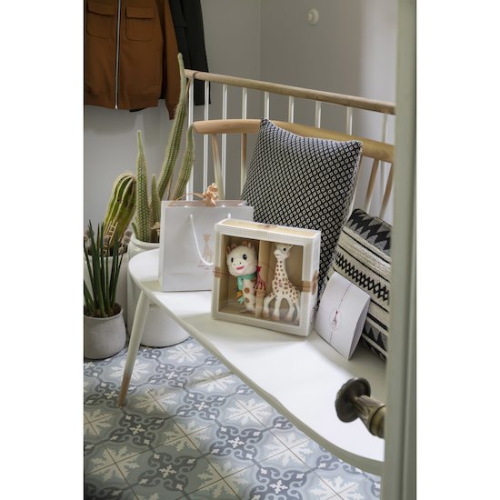 Coffret Sophiesticated   Beige        de               Sophie La Girafe®