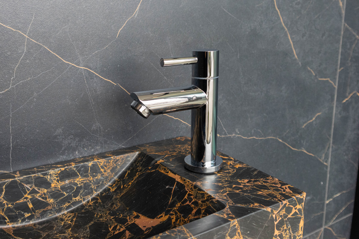 Saniclear Athens Portoro Gold fonteinset met rechte kraan in chroom