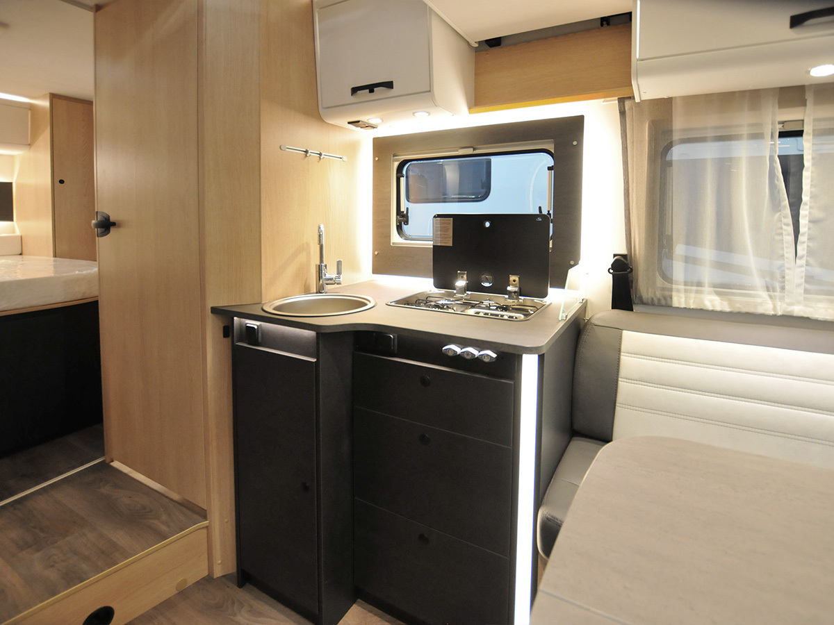 Sunlight T69 LC Adventure edition 2024 camper