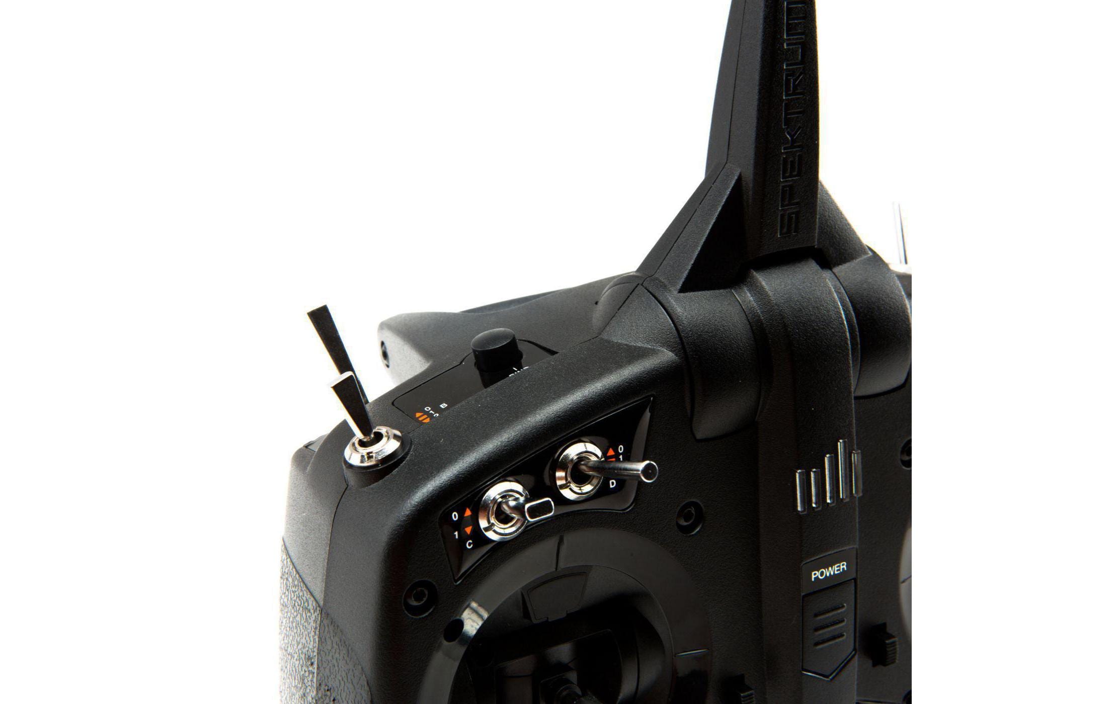 Fernsteuerung DX6e DSMX 6-Kanal (nur Sender)<br>2.4-GHz Sender mit 6 Kanälen für Flugmodelle