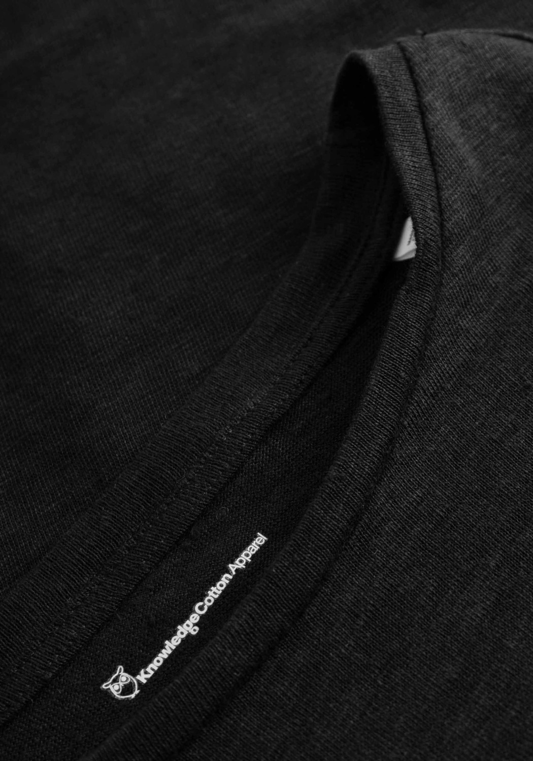 Knowledge Cotton Apparel Leinen-T-Shirt Reg Black Jet