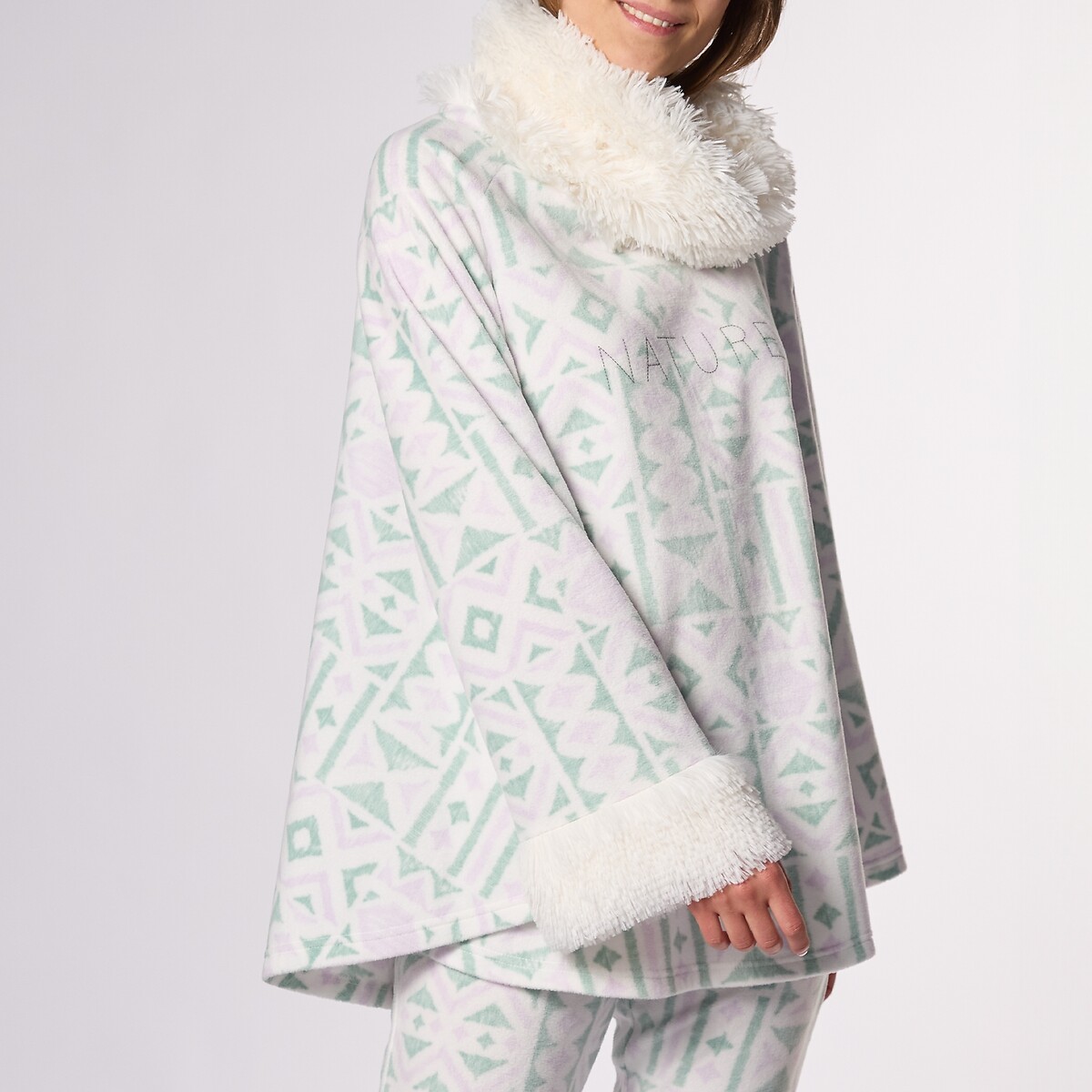 DODO<br>Poncho em microfibra Tolteques