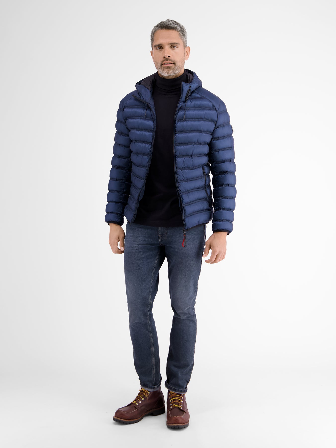 Steppblouson mit Kapuze