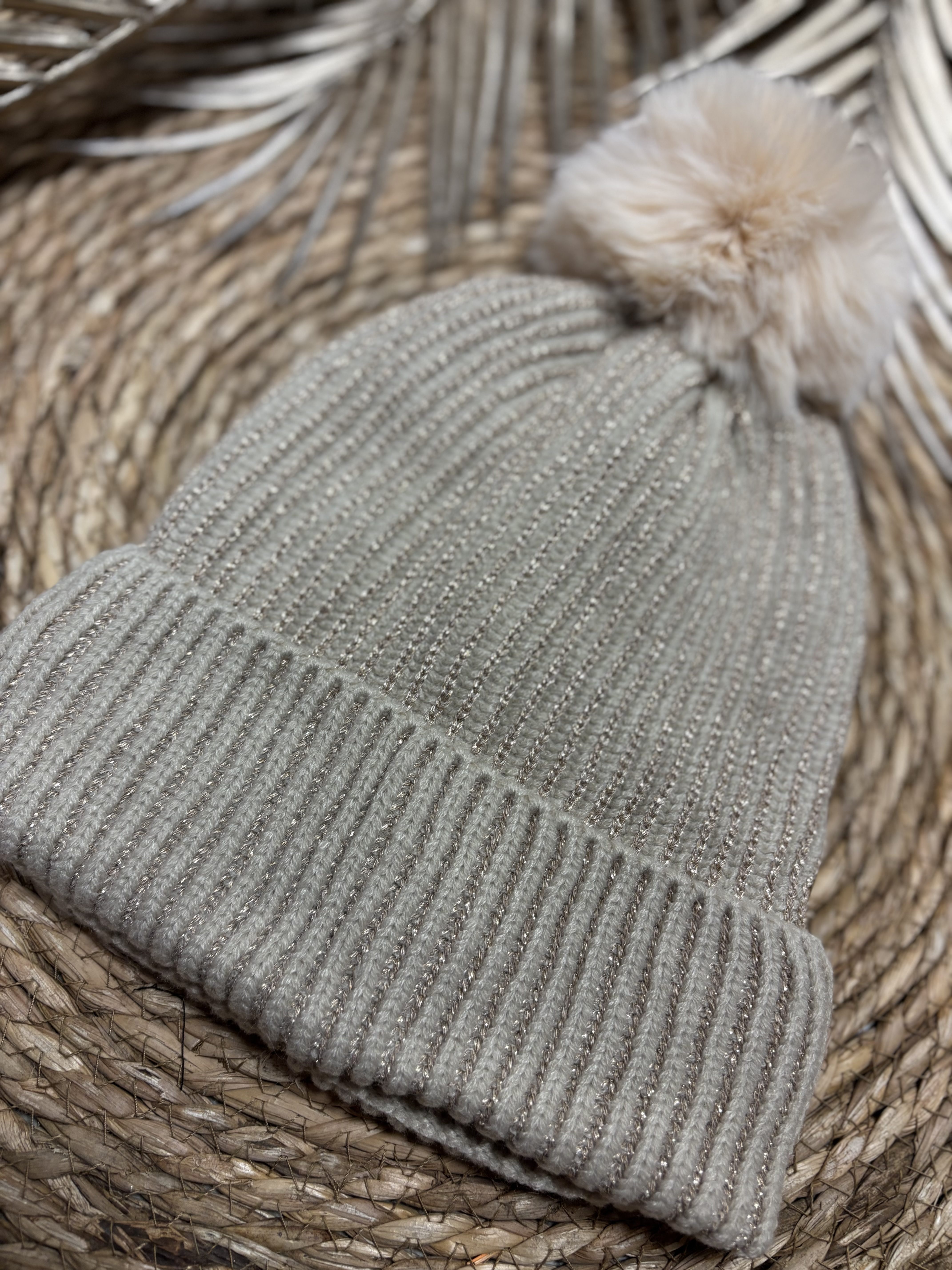 Muts Gebreid Goud Beige