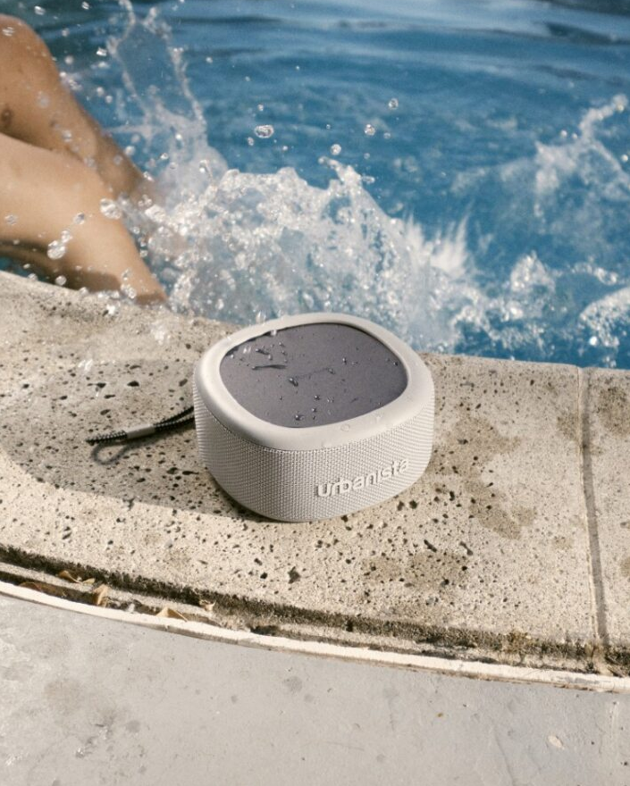 Urbanista - Malibu Portable Solar opladet Bluetooth højttaler