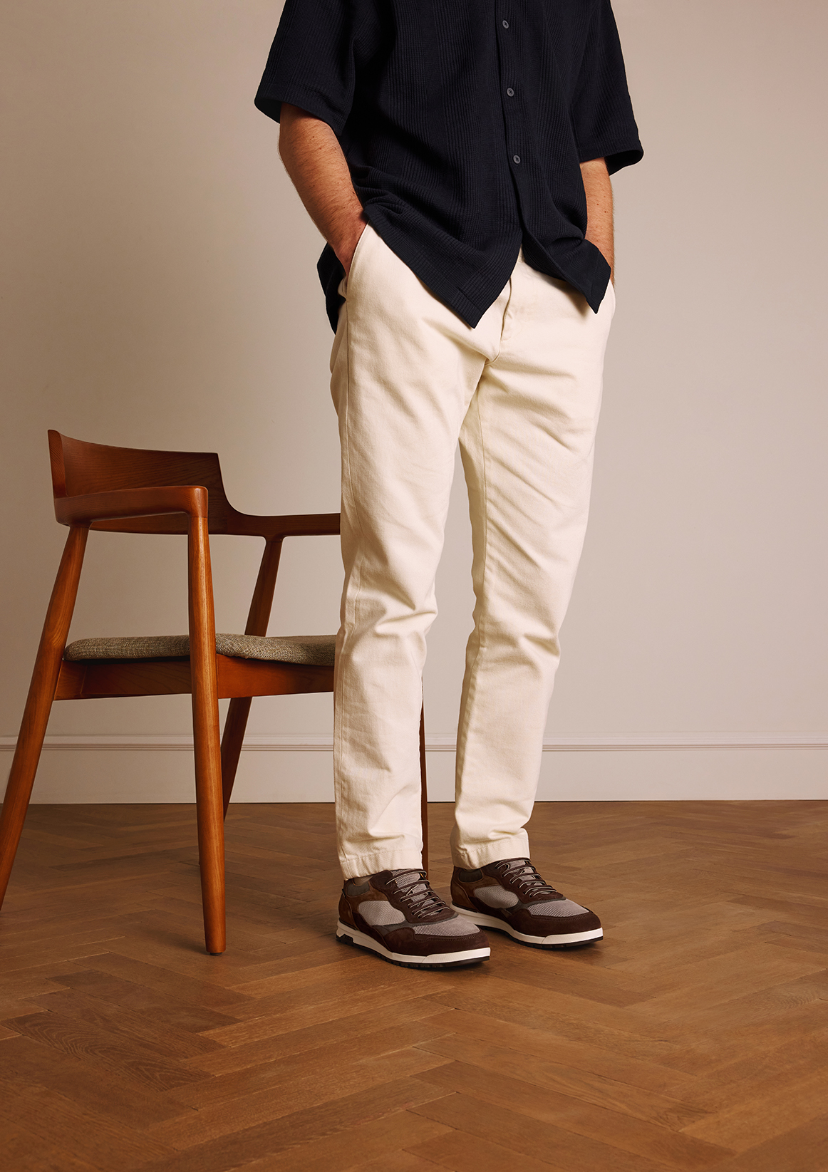 Bruine suède sneakers