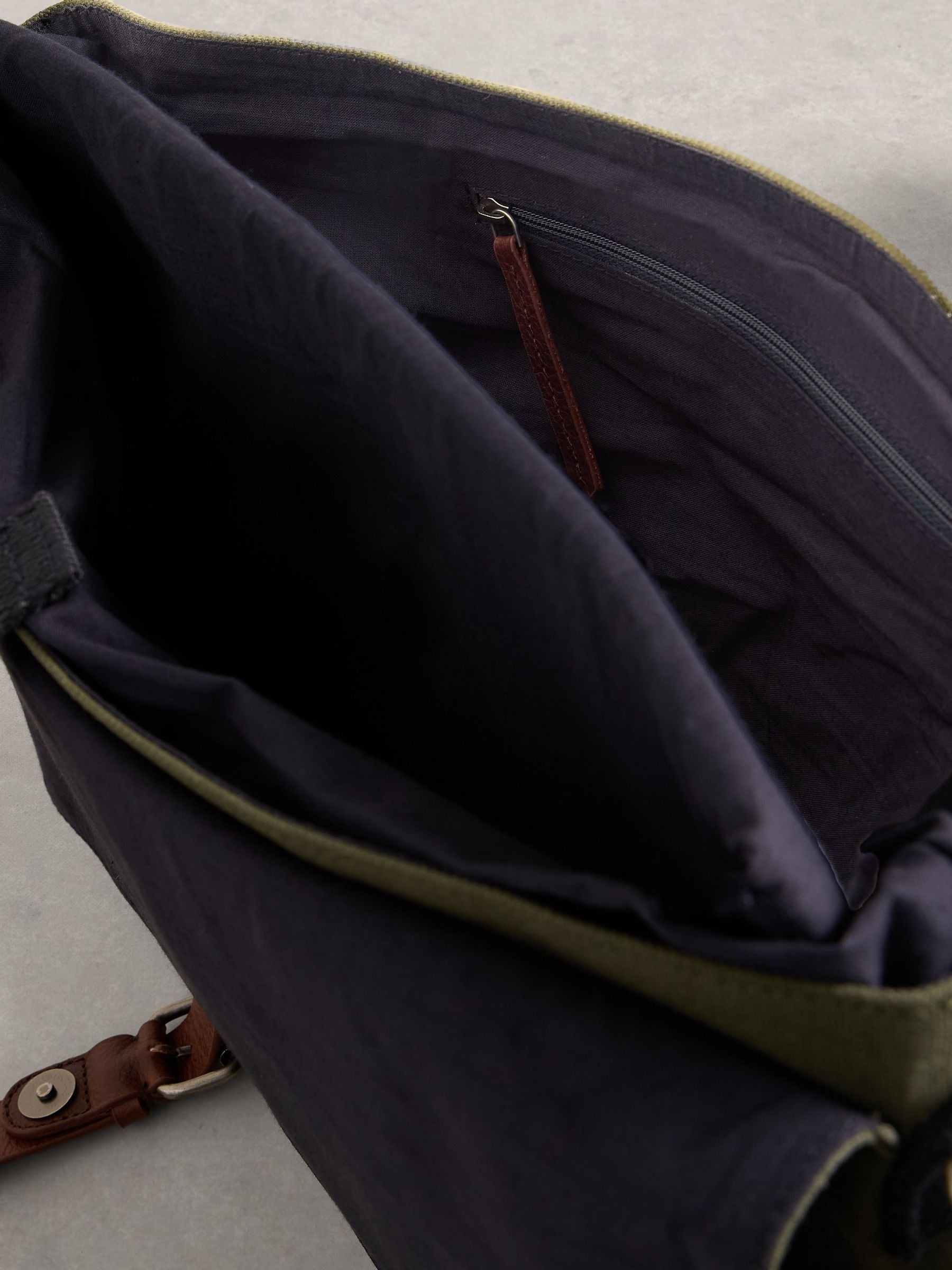 White Stuff Charlie Canvas Messenger Bag