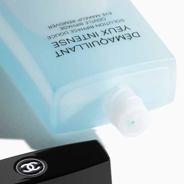 Démaquillant yeux intense Solution biphase douce CHANEL