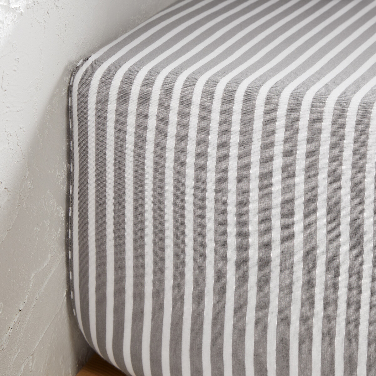 LA REDOUTE INTERIEURS<br>Lençol justo em jersey algodão/modal, dobra 30 cm Dolsi