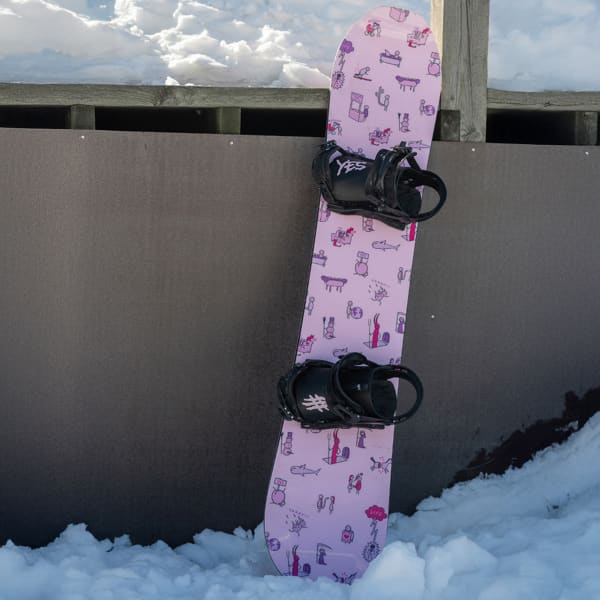 Planche de snowboard YES HALLDOR XTRM