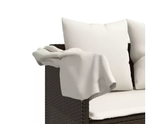 Chaise longue avec coussins marron résine tressée