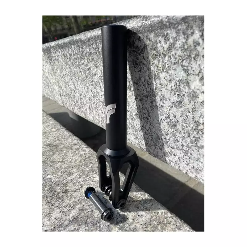 Fourche trottinette TRIGGER Nemestia SCS Noir