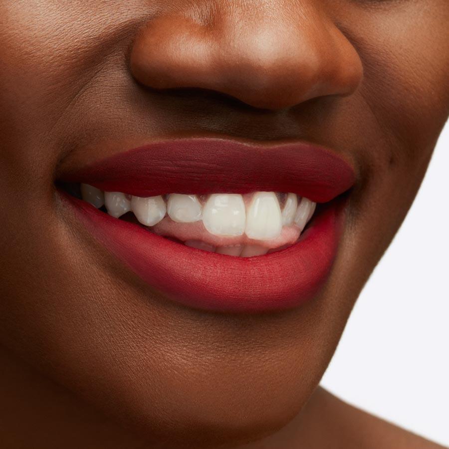 MAC Powder Kiss Liquid Lipcolour 40 Ruby Boo 5ml