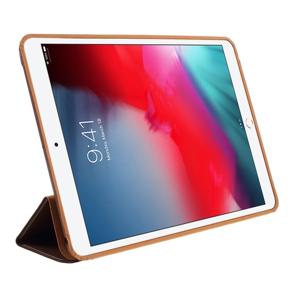 iPad 10.2