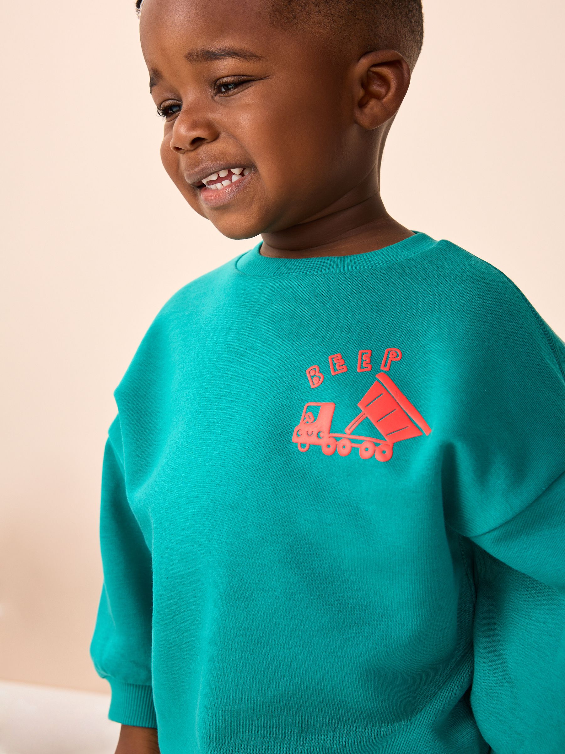 Marineblauw/Groen transport bedrukt - Bedrukte set van sweater met ronde hals en joggingbroek (3mnd-7jr)