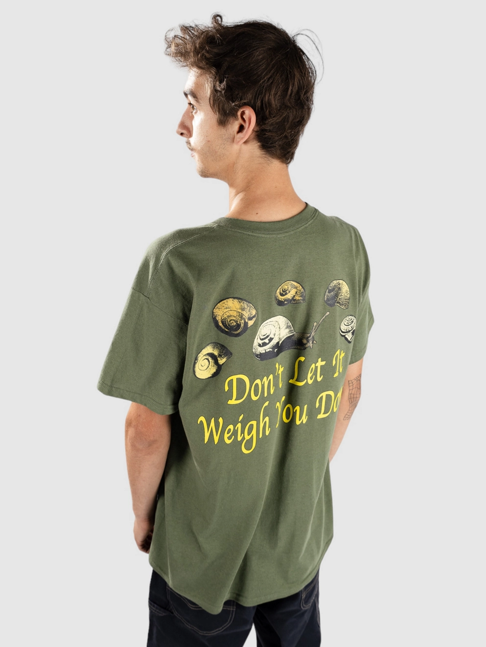Dravus Snail Pile T-Shirt stonewashed green