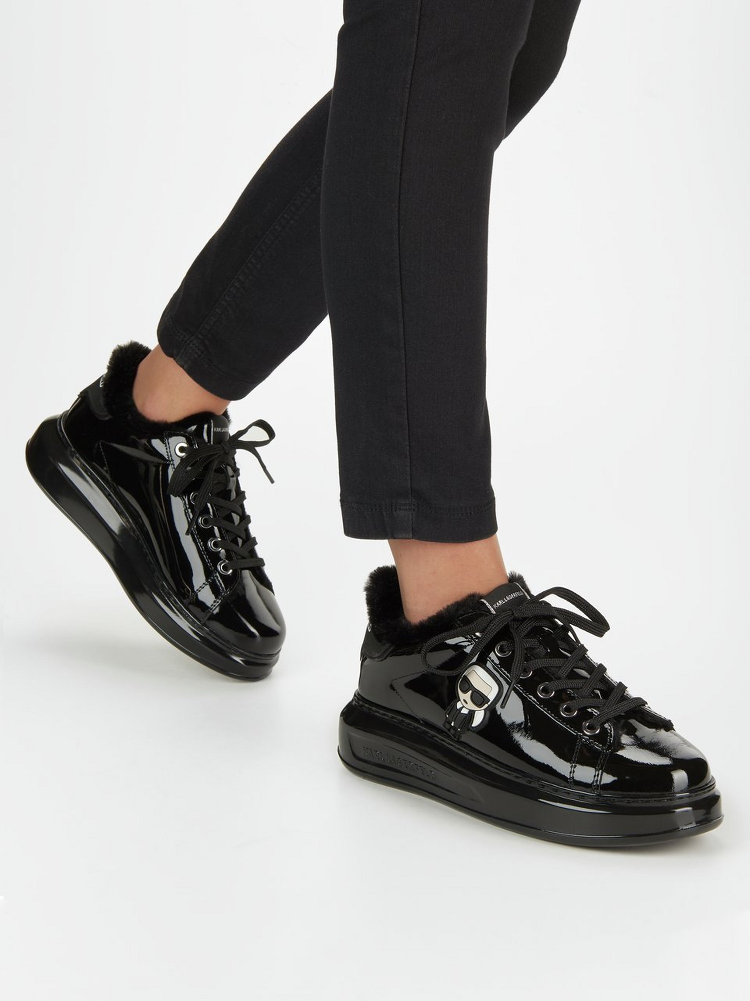 Sneaker