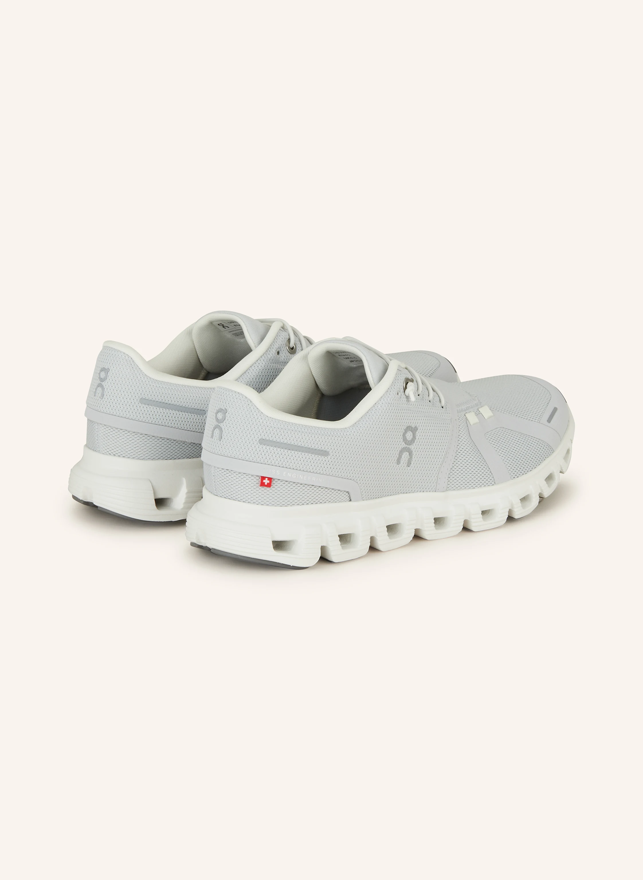 On Sneaker CLOUD 6