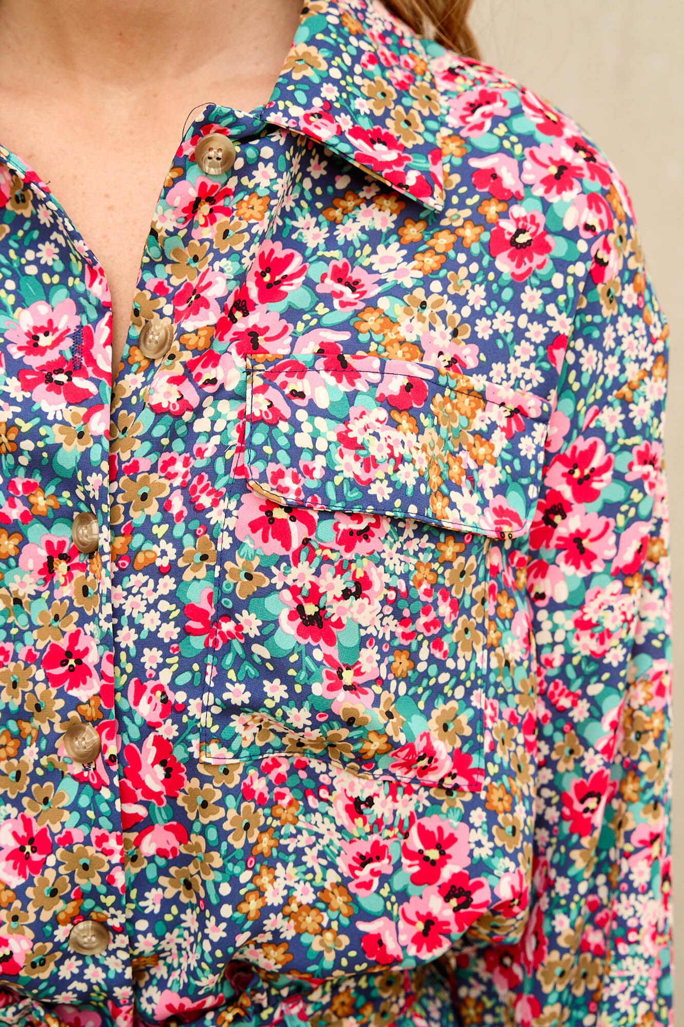 Camisa Ayende com Bolsos - Verde