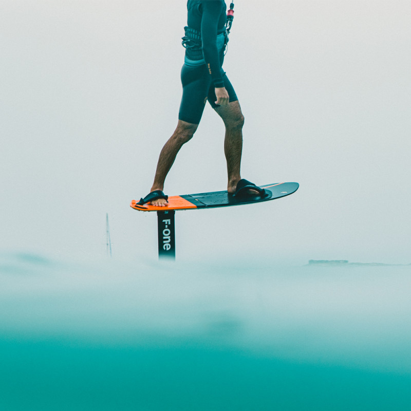Planche de Foil F-one Pocket Carbon 2023