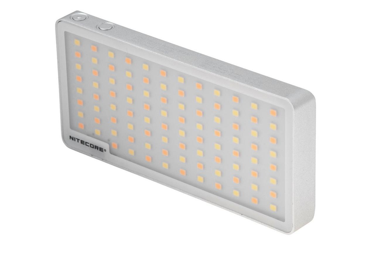 Nitecore SCL10 Smart Camera Light & Powerbank, videolamp en powerbank