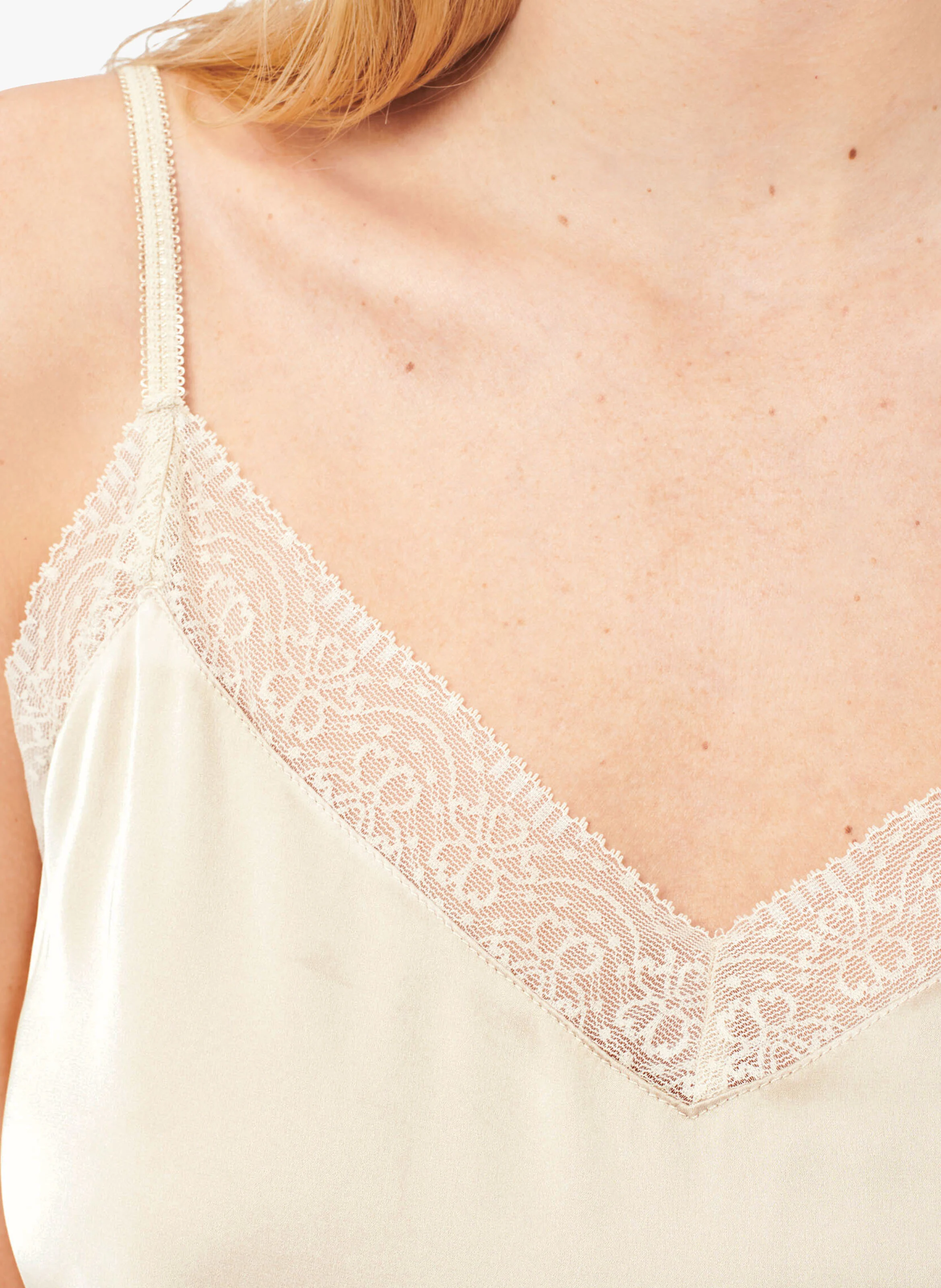 CLEA - caraco droit col V à dentelle | Beige