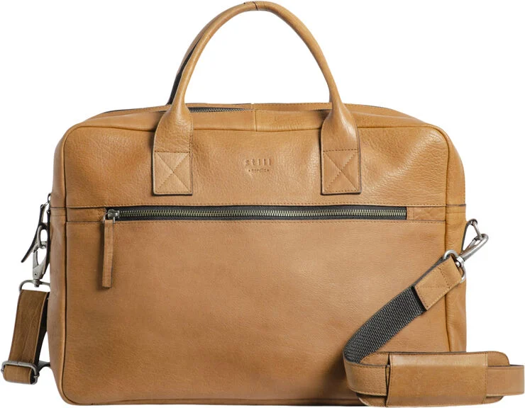 Still Nordic Clean brief 2 room 15 Light cognac
