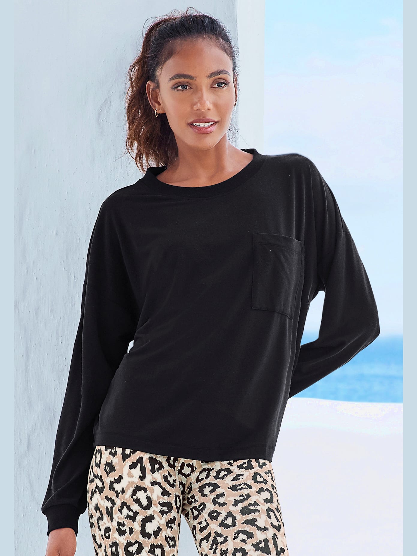 Haut de pyjama t-shirt de nuit confortable, poche plaquée