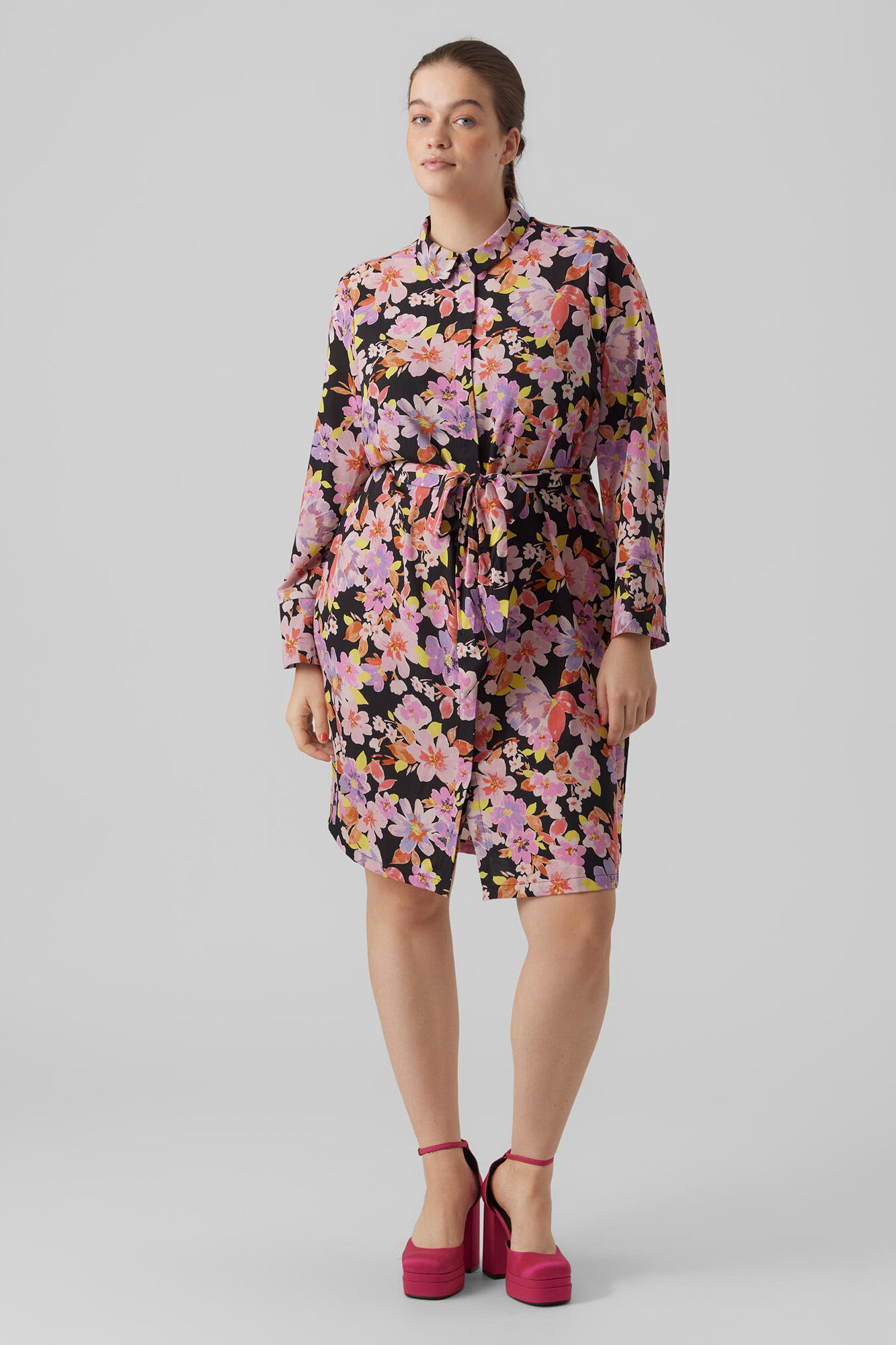 Camisa social curta plus size - preta