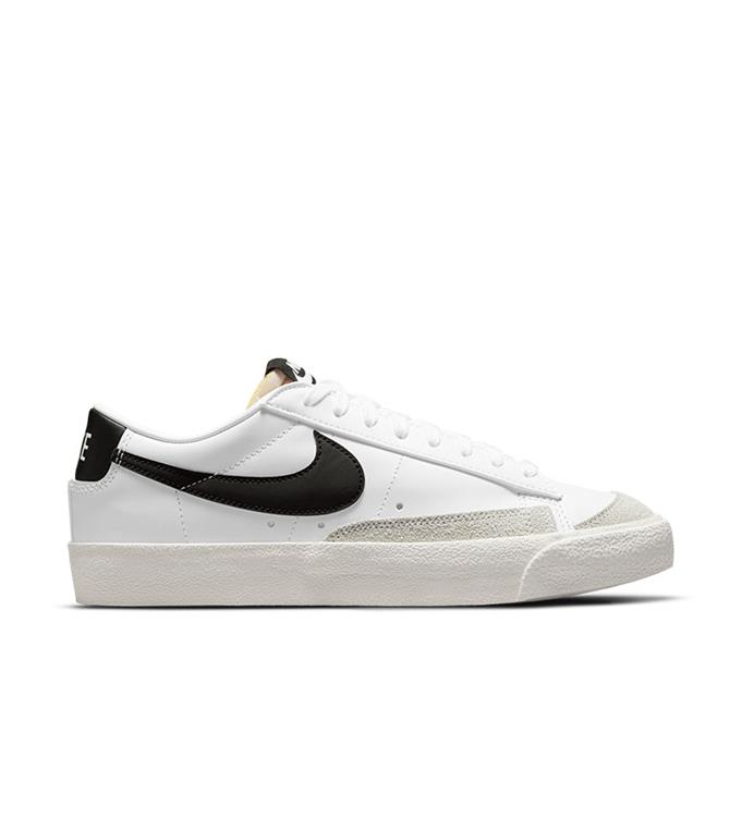 Nike Women Blazer Low '77 Sneakers