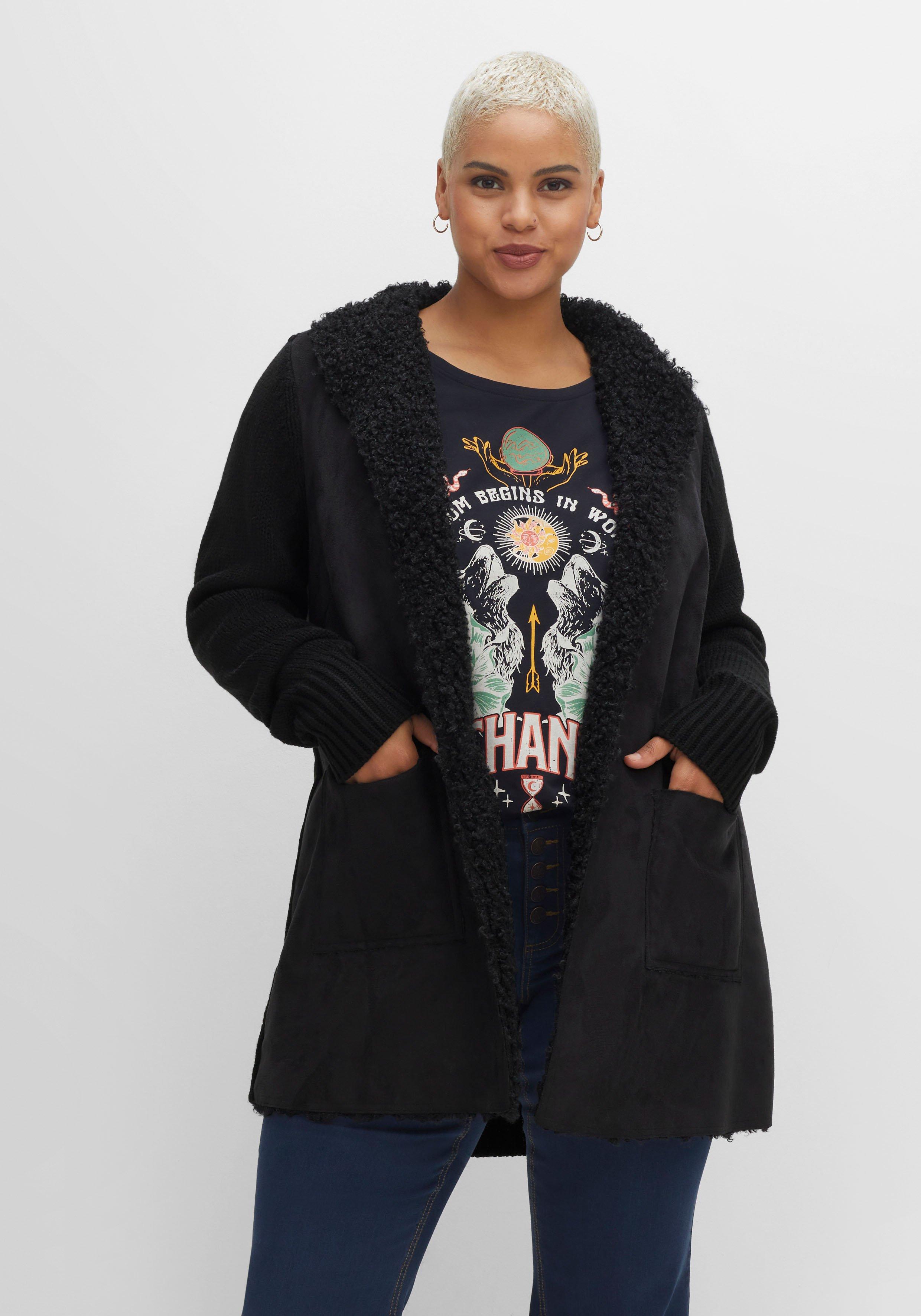 Longstrickjacke mit Kragen in Felloptik, verschlusslos