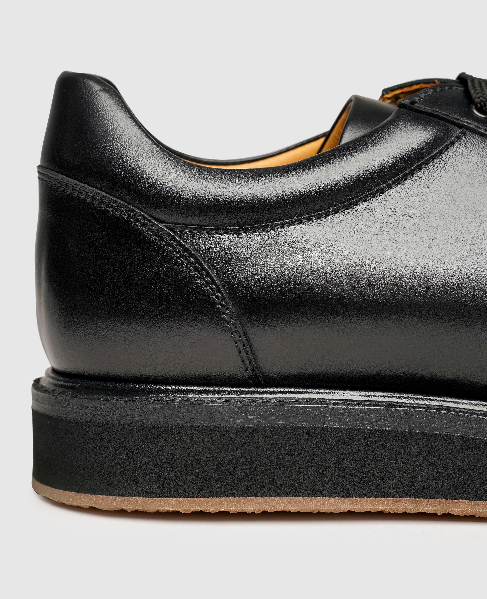London Sneaker NP