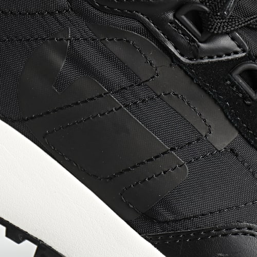 Baskets TheQ Run Logo 2142-004516 Black