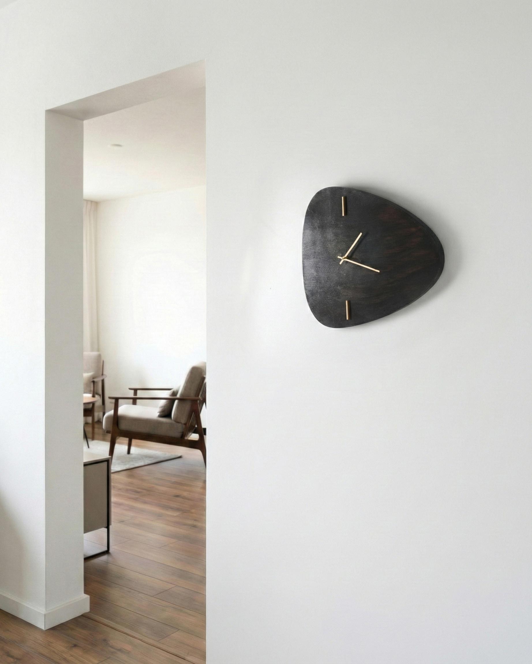 Wandklok LOKTAK 56 cm Donkerbruin
