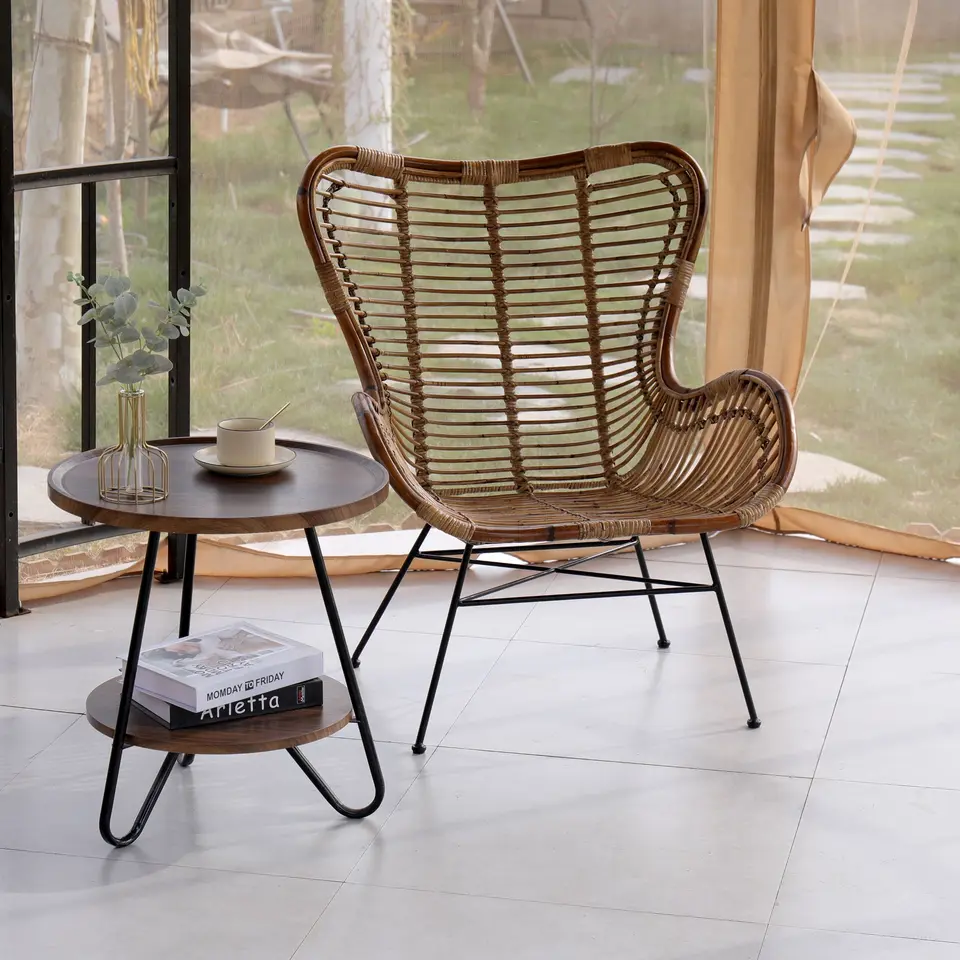 Metalen en natuurlijke rotan fauteuil