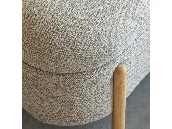 Banc en bois de pin et tissu bouclette gris clair Calya