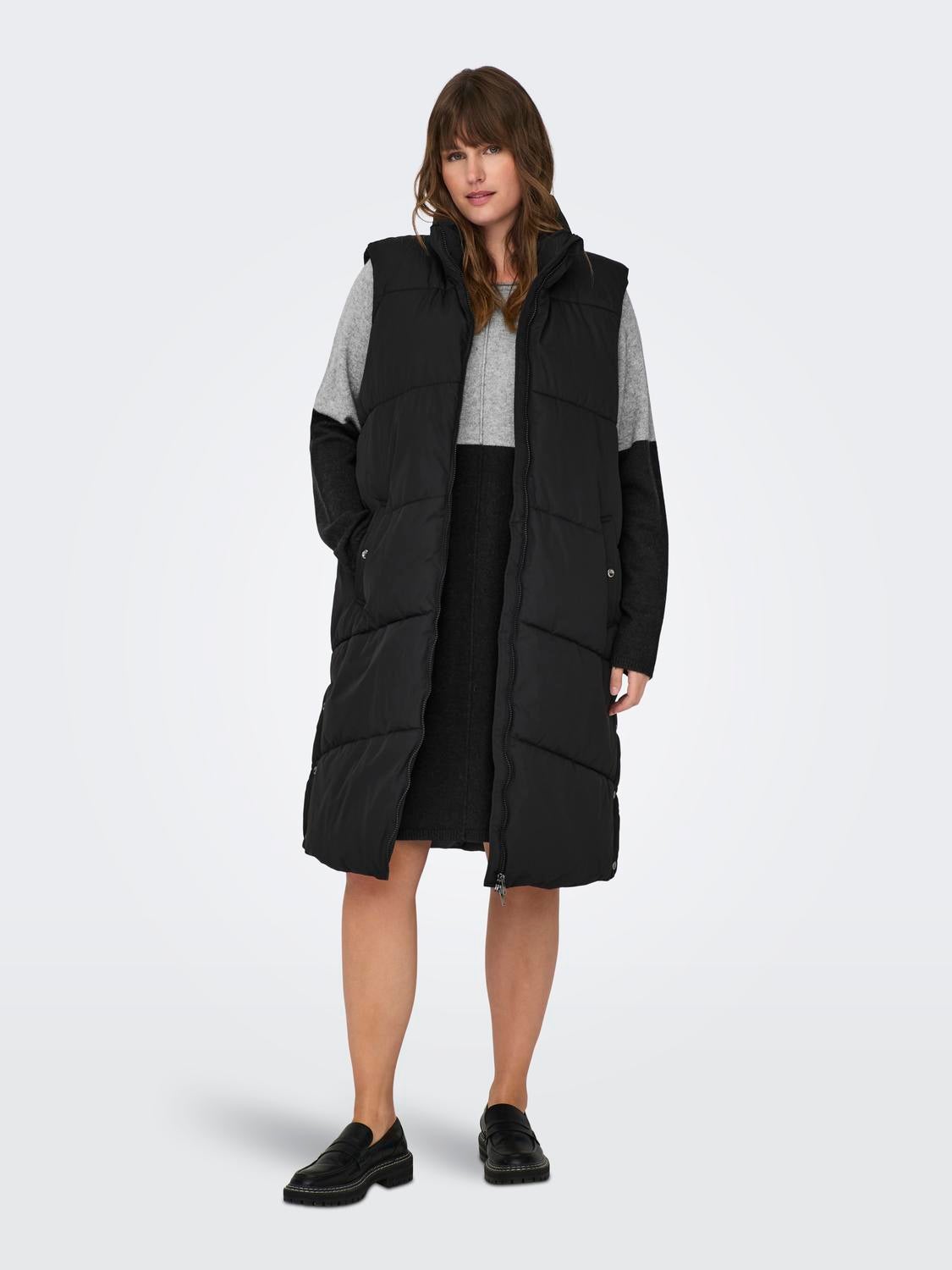 CARRUBY Daunenweste Black