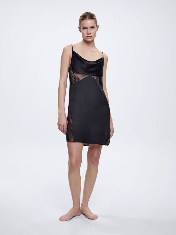 Camisola de cetim com renda - Preta