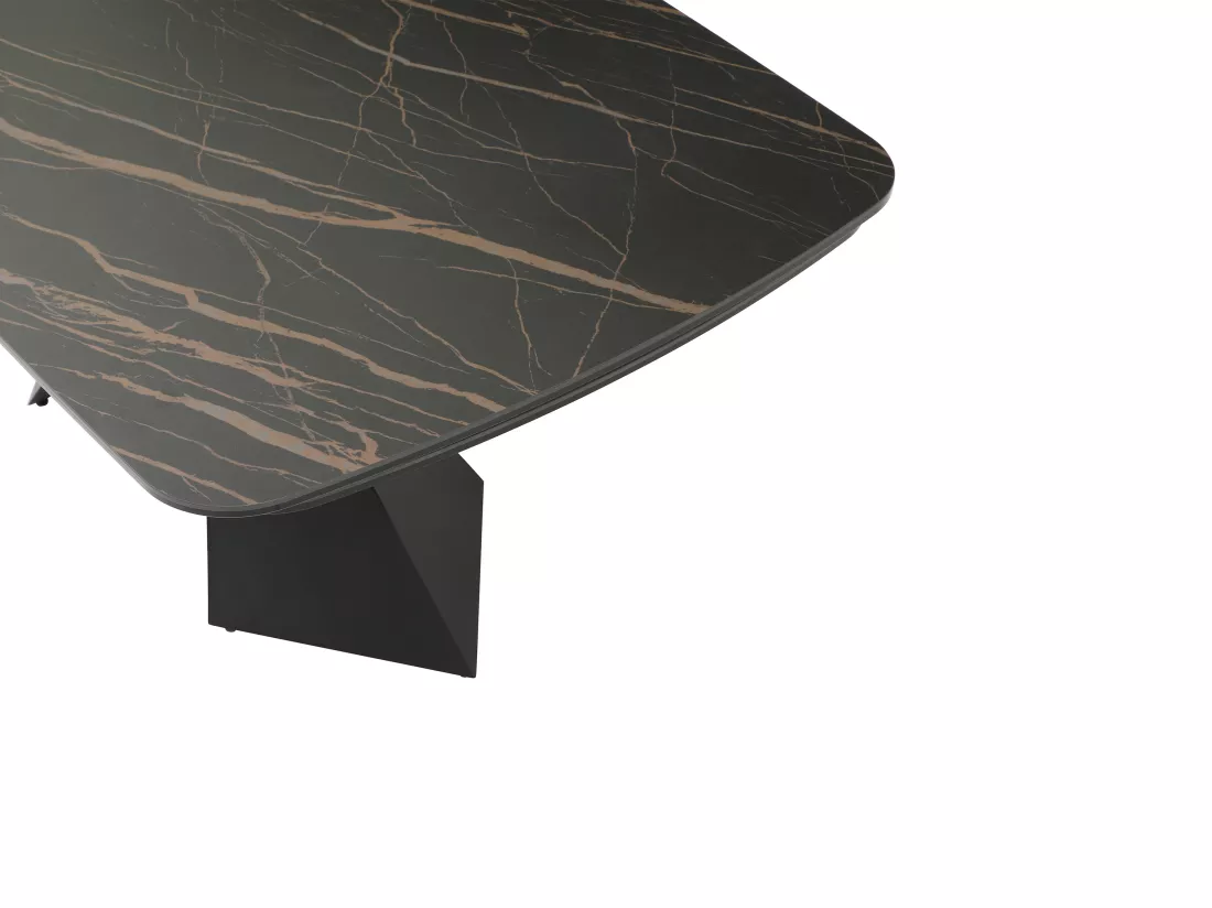 Table à manger extensible 6 à 10 personnes en verre trempé, céramique et métal - Effet marbre noir - KAJARI de Maison Céphy