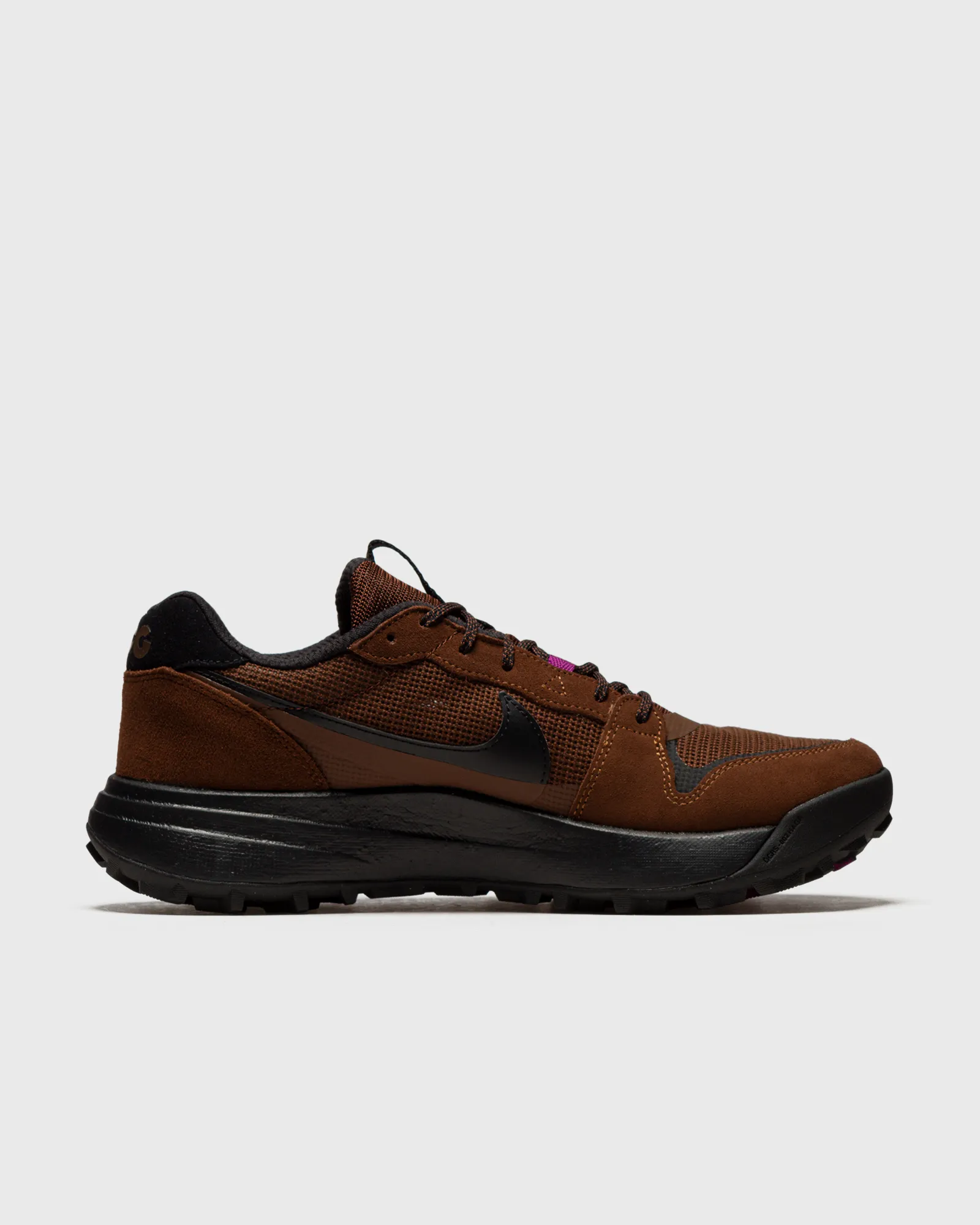 Nike ACG Lowcate