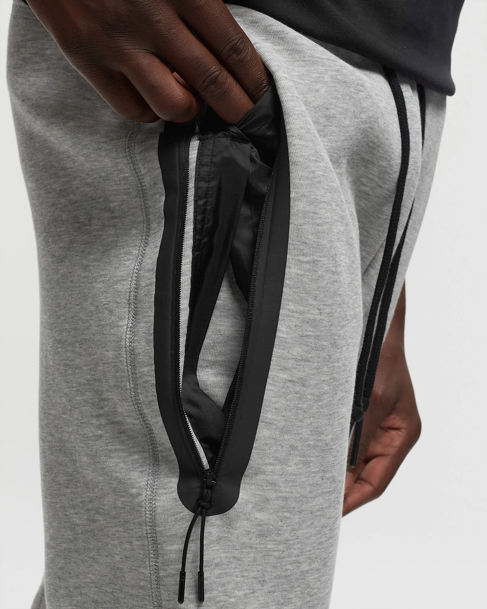 Nike Sportswear Tech Fleece Slim Fit Joggers