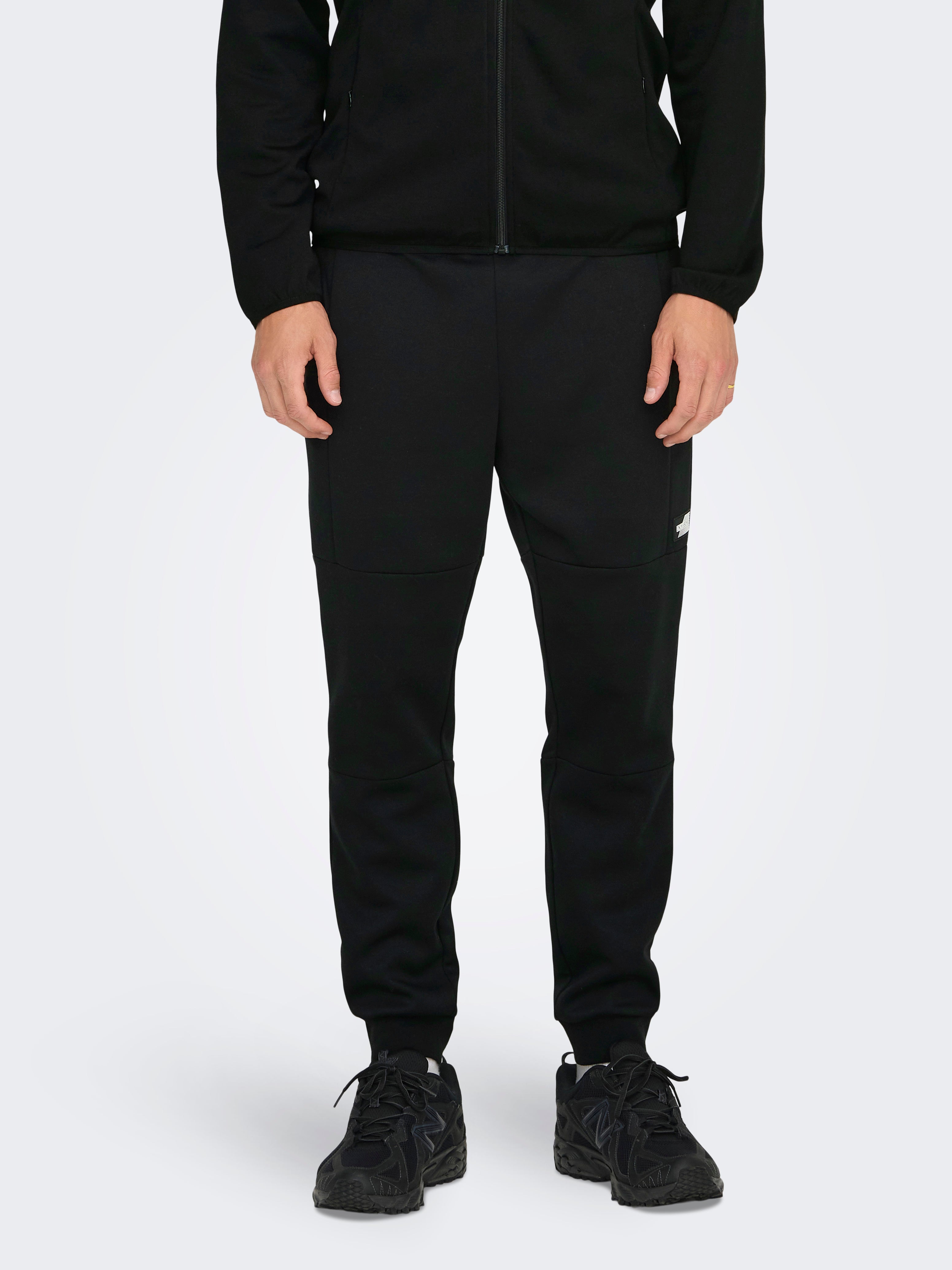 ONSLIAM Normal geschnitten Jogginghose Black
