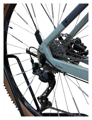 Produit reconditionné . Cube Nuride Hybrid Performance 625 Allroad Shimano 2021 . Vélo électrique . Cube . très bon état