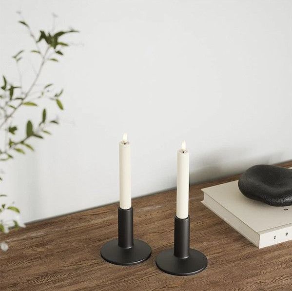 Luxe LED kaars - Cream LED Dinner Candle 2,2 x 15 cm (2 pcs.) - net een echte kaars! Deluxe Homeart
