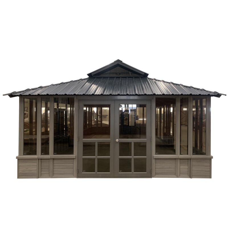 Gazebo de madeira maciça para pátio, 8,5 m de largura x 4,7 m de profundidade.