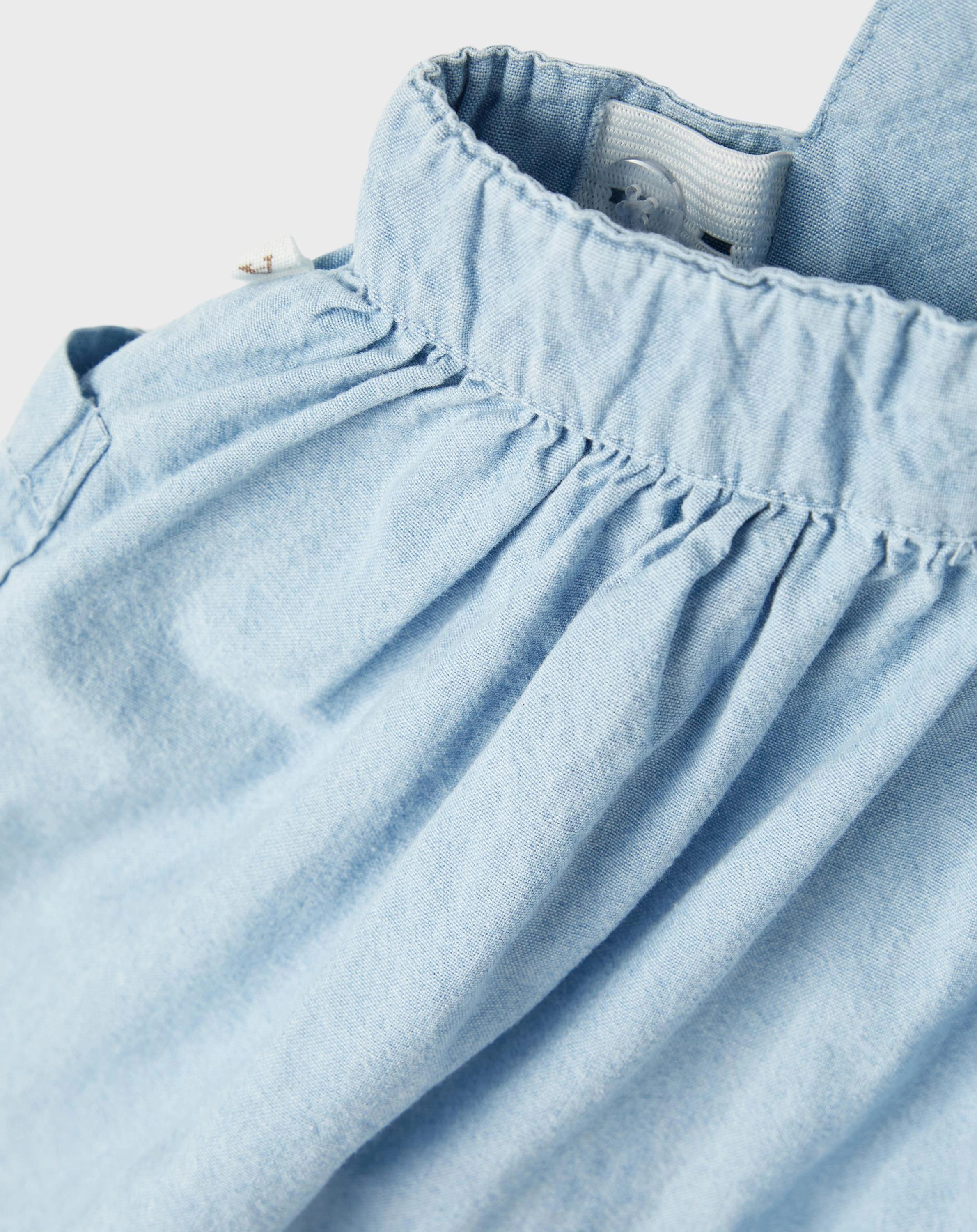 Latzkleid NMFDALEY DENIM in light blue