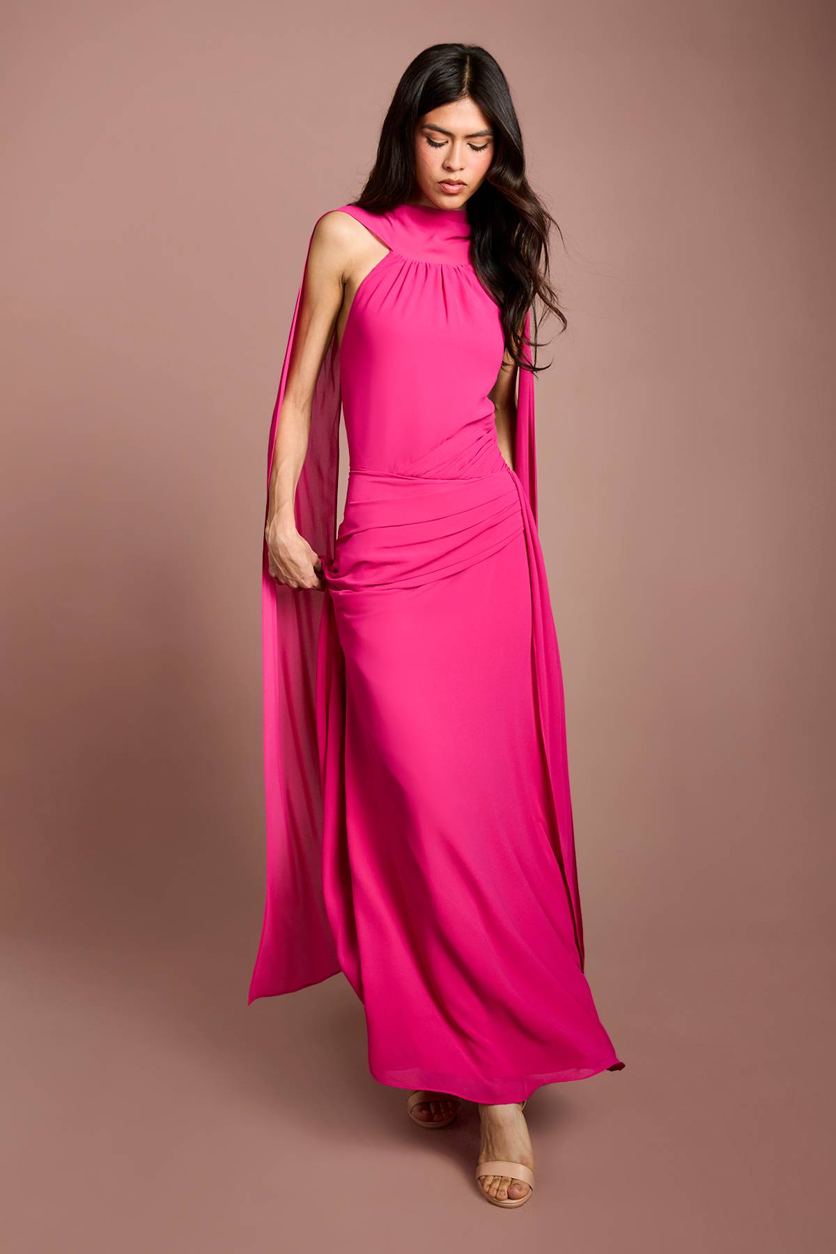 Coast Robe Midi En Georgette À Col Montant Avec Cape