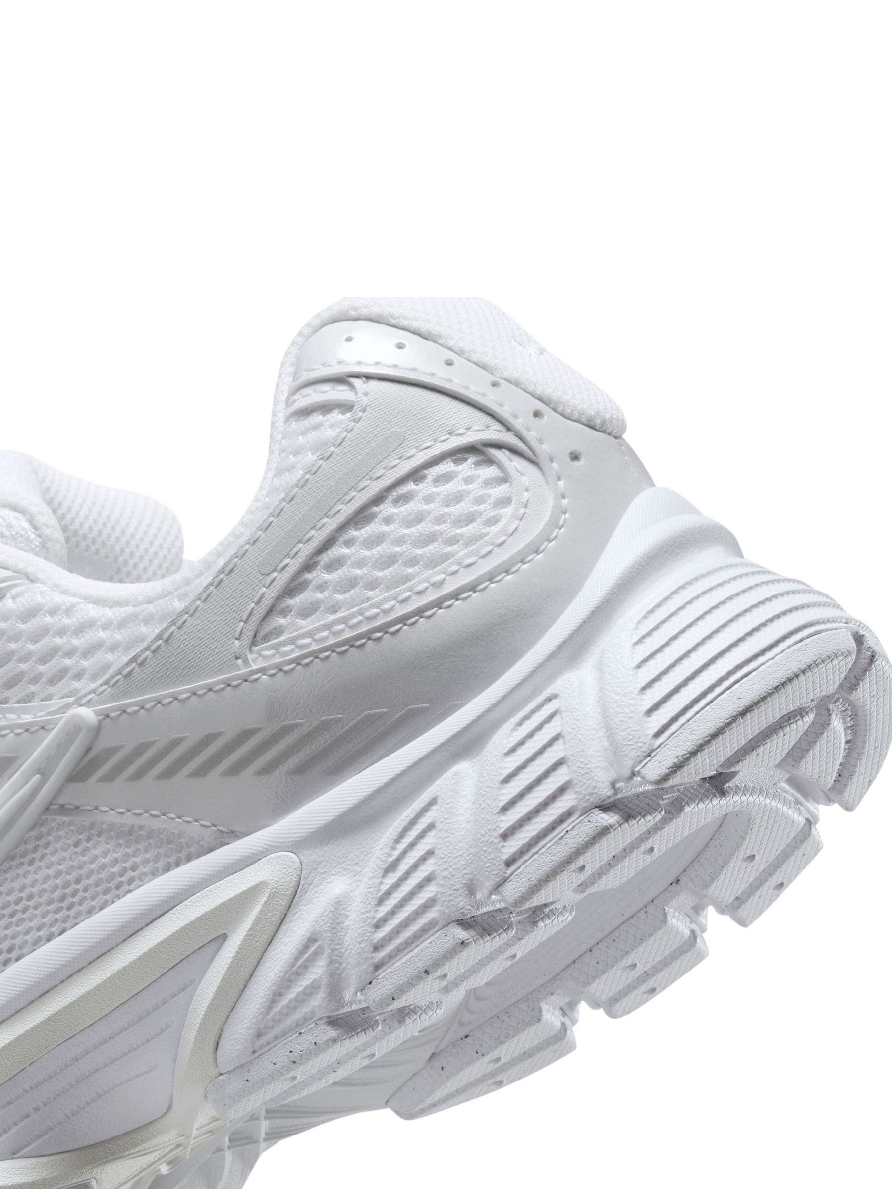 Wit - Nike Vomero V5 hardloopsneakers