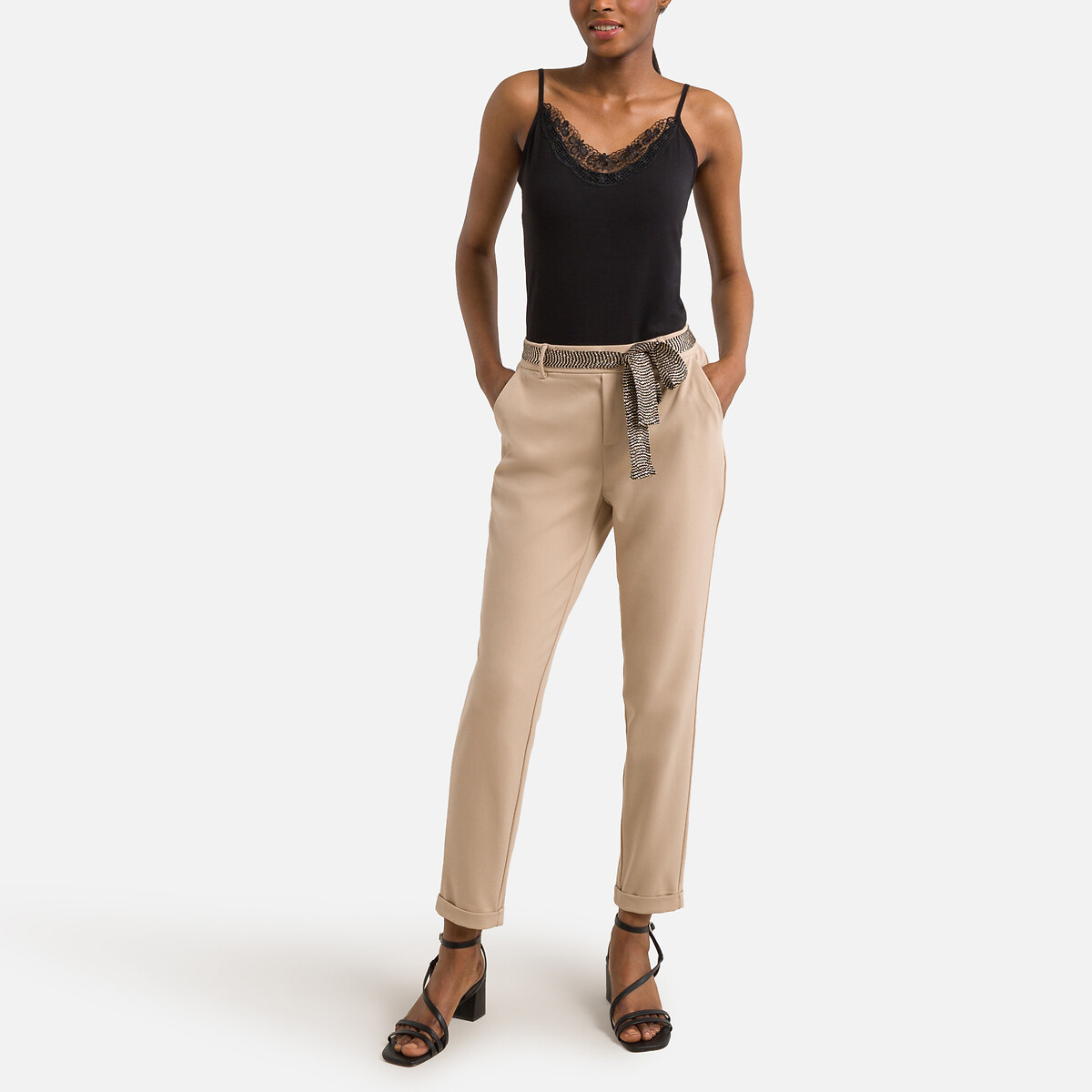 VERO MODA<br>Regata com decote em renda