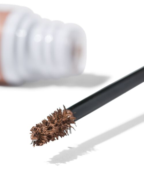 gel à sourcils marron